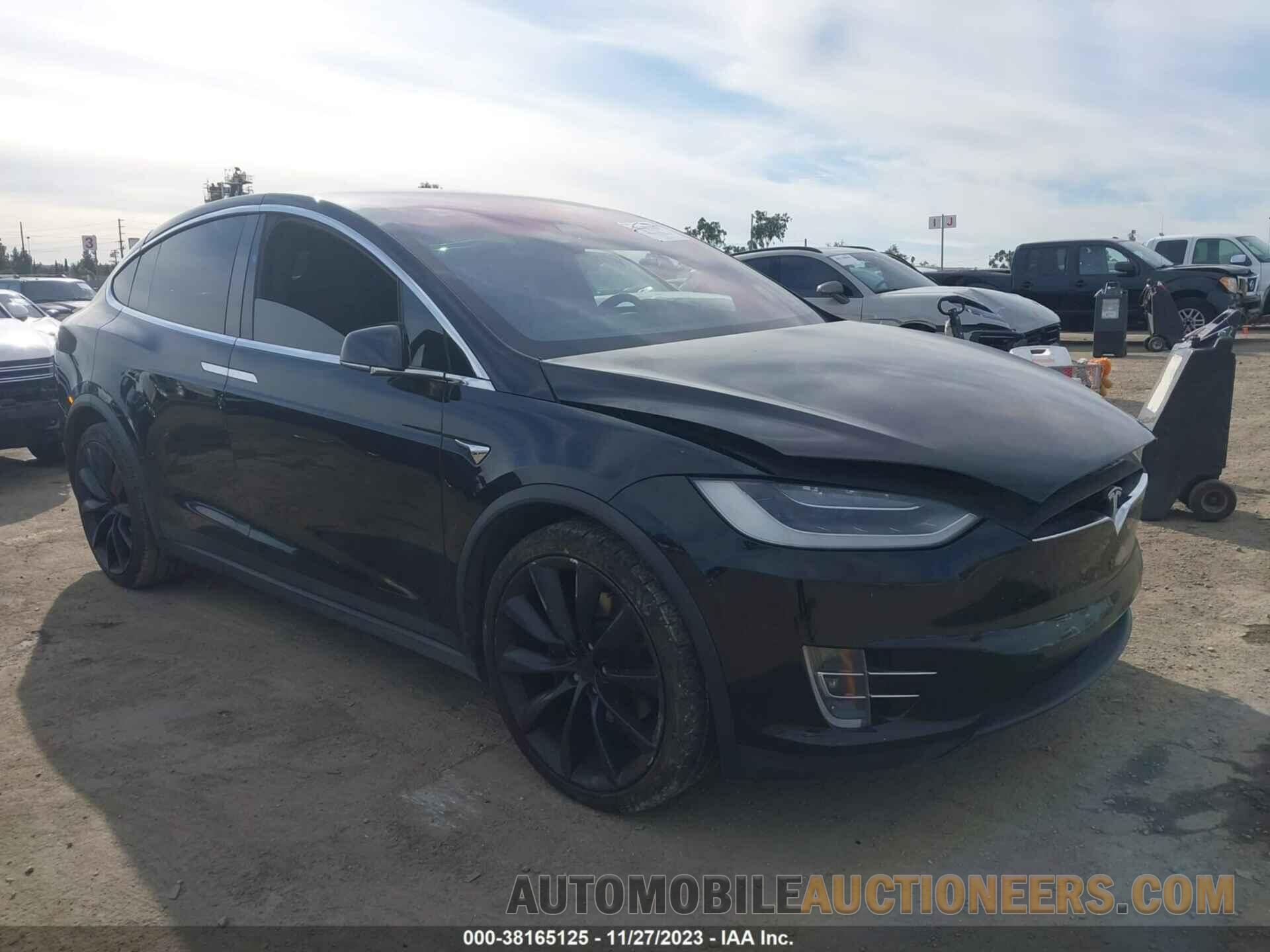 5YJXCAE2XJF126195 TESLA MODEL X 2018