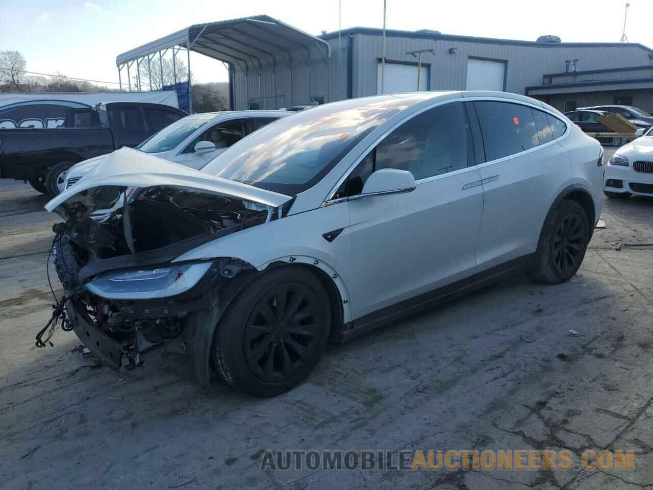 5YJXCAE2XKF152636 TESLA MODEL X 2019