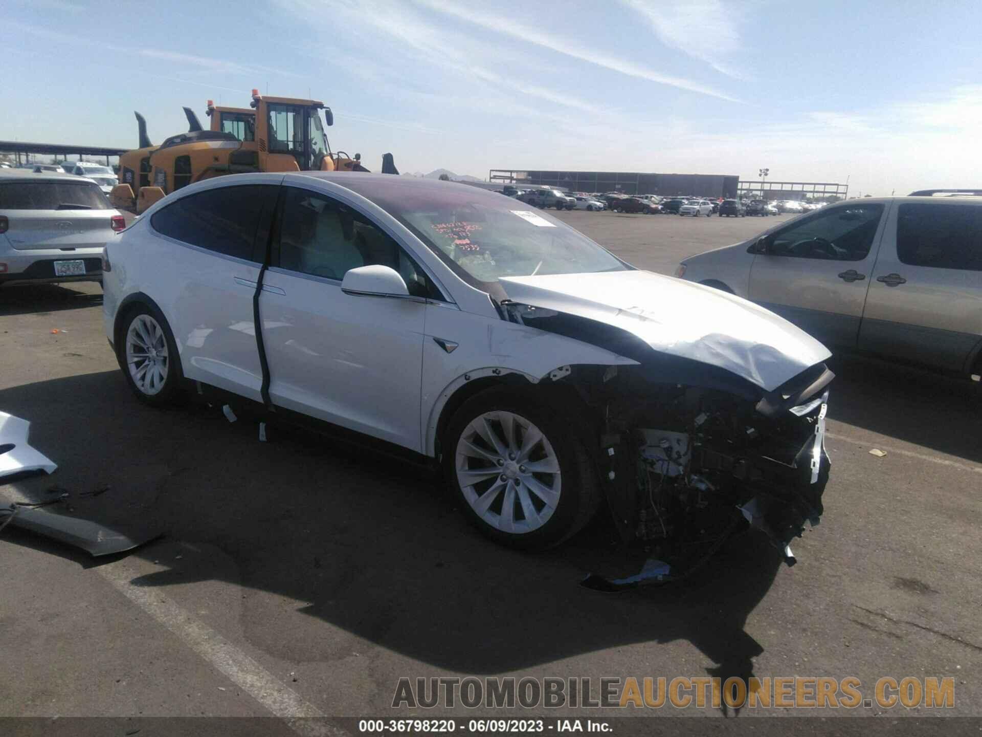 5YJXCAE2XLF217535 TESLA MODEL X 2020