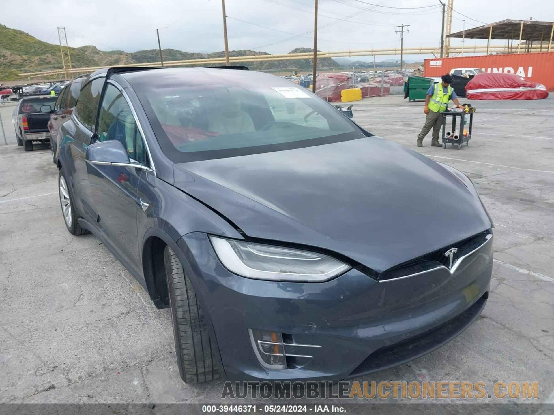 5YJXCAE2XMF323226 TESLA MODEL X 2021