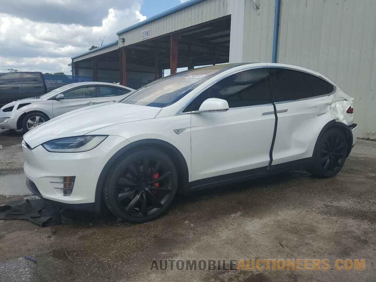 5YJXCAE40GF006836 TESLA MODEL X 2016