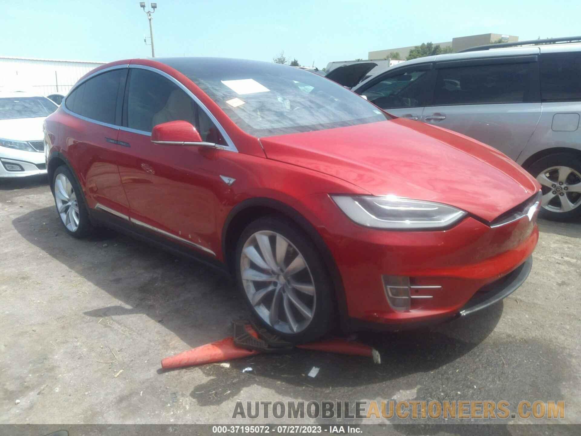 5YJXCAE41GFS00386 TESLA MODEL X 2016