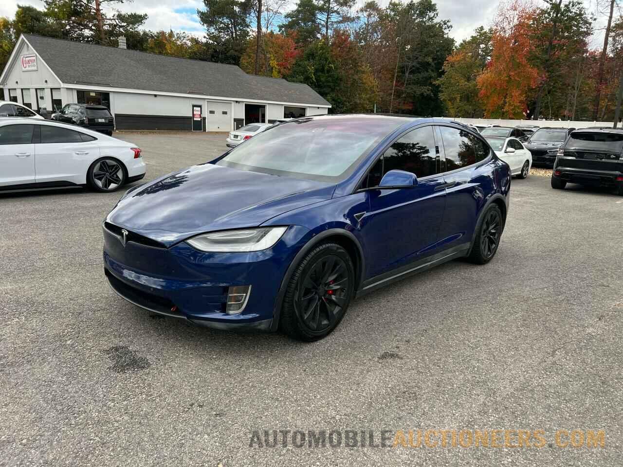 5YJXCAE45GF000465 TESLA MODEL X 2016