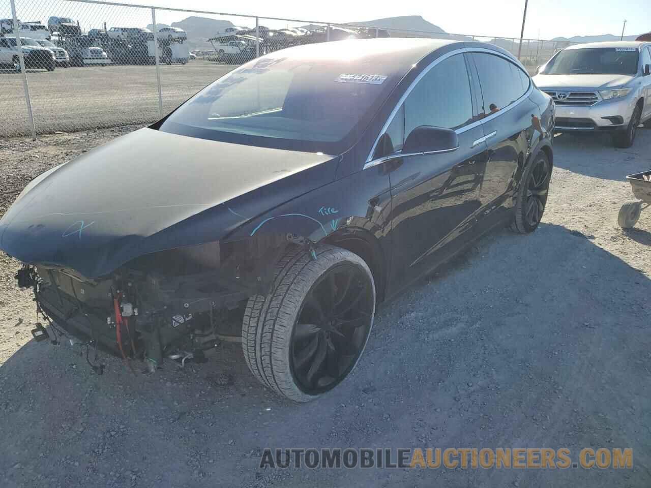 5YJXCAE45LF299904 TESLA MODEL X 2020