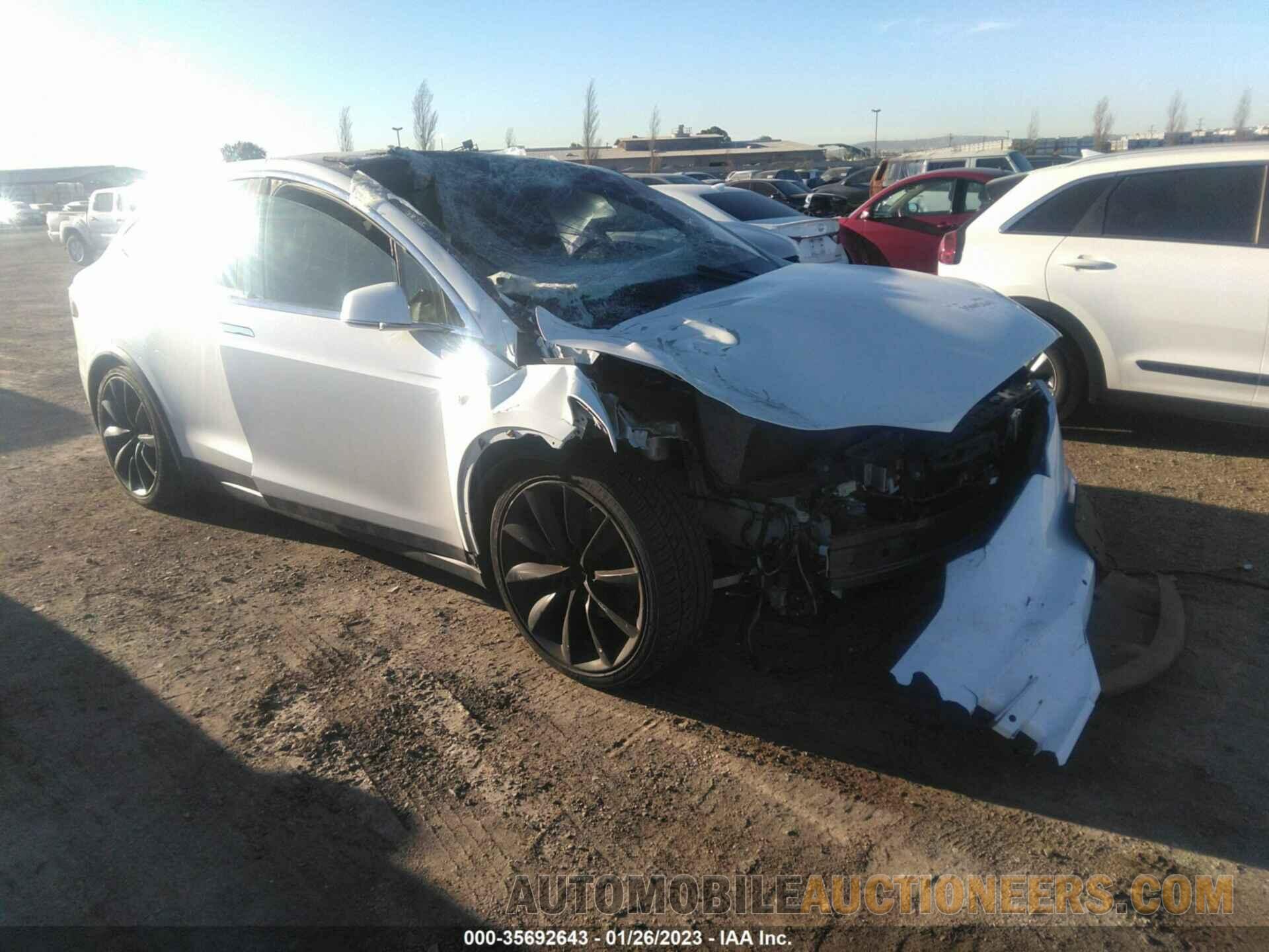 5YJXCAE46GF003648 TESLA MODEL X 2016