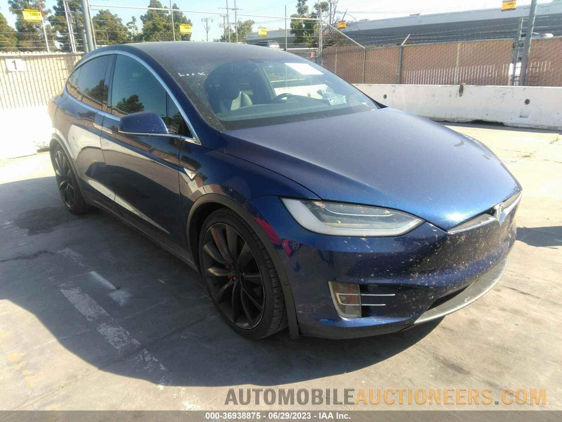 5YJXCAE47GF006882 TESLA MODEL X 2016