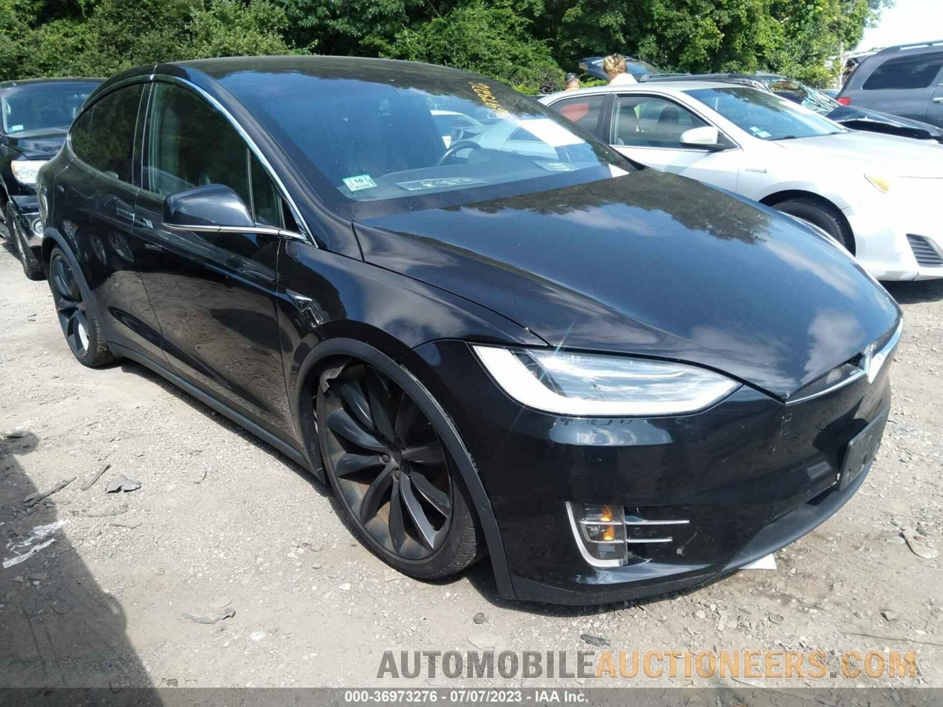 5YJXCAE47GF029403 TESLA MODEL X 2016