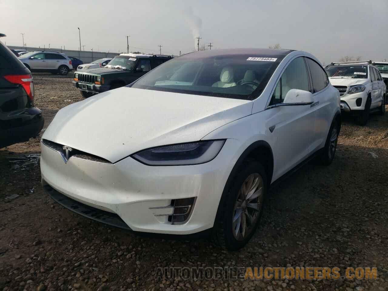 5YJXCAE48GFS00241 TESLA MODEL X 2016