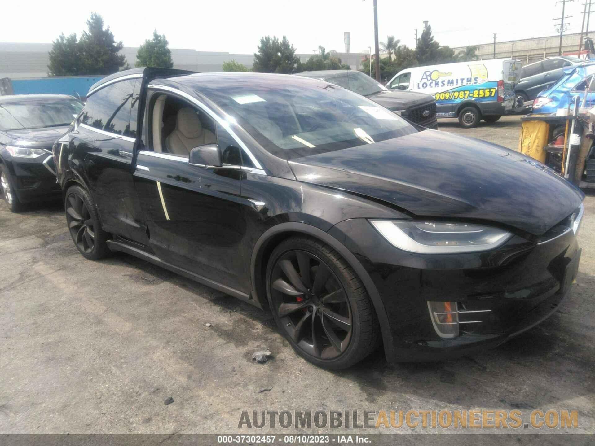 5YJXCAE48KF183059 TESLA MODEL X 2019