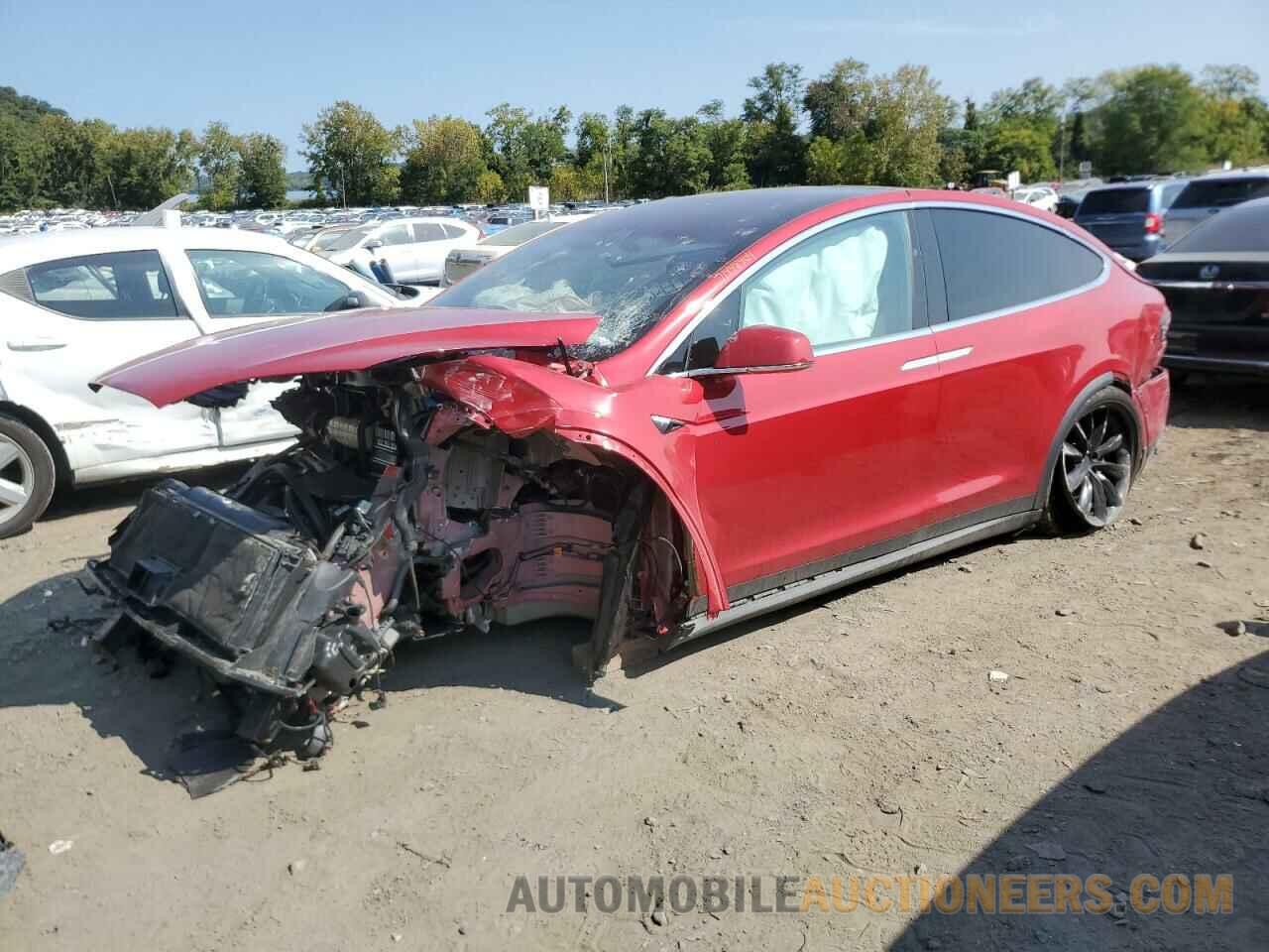 5YJXCAE48LF278299 TESLA MODEL X 2020