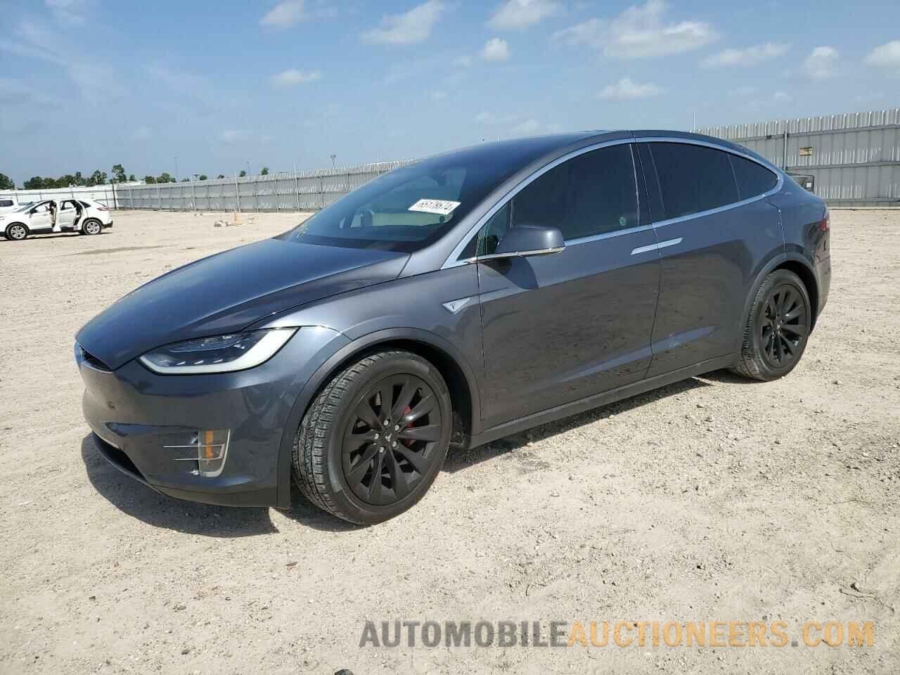 5YJXCAE49GFS00068 TESLA MODEL X 2016