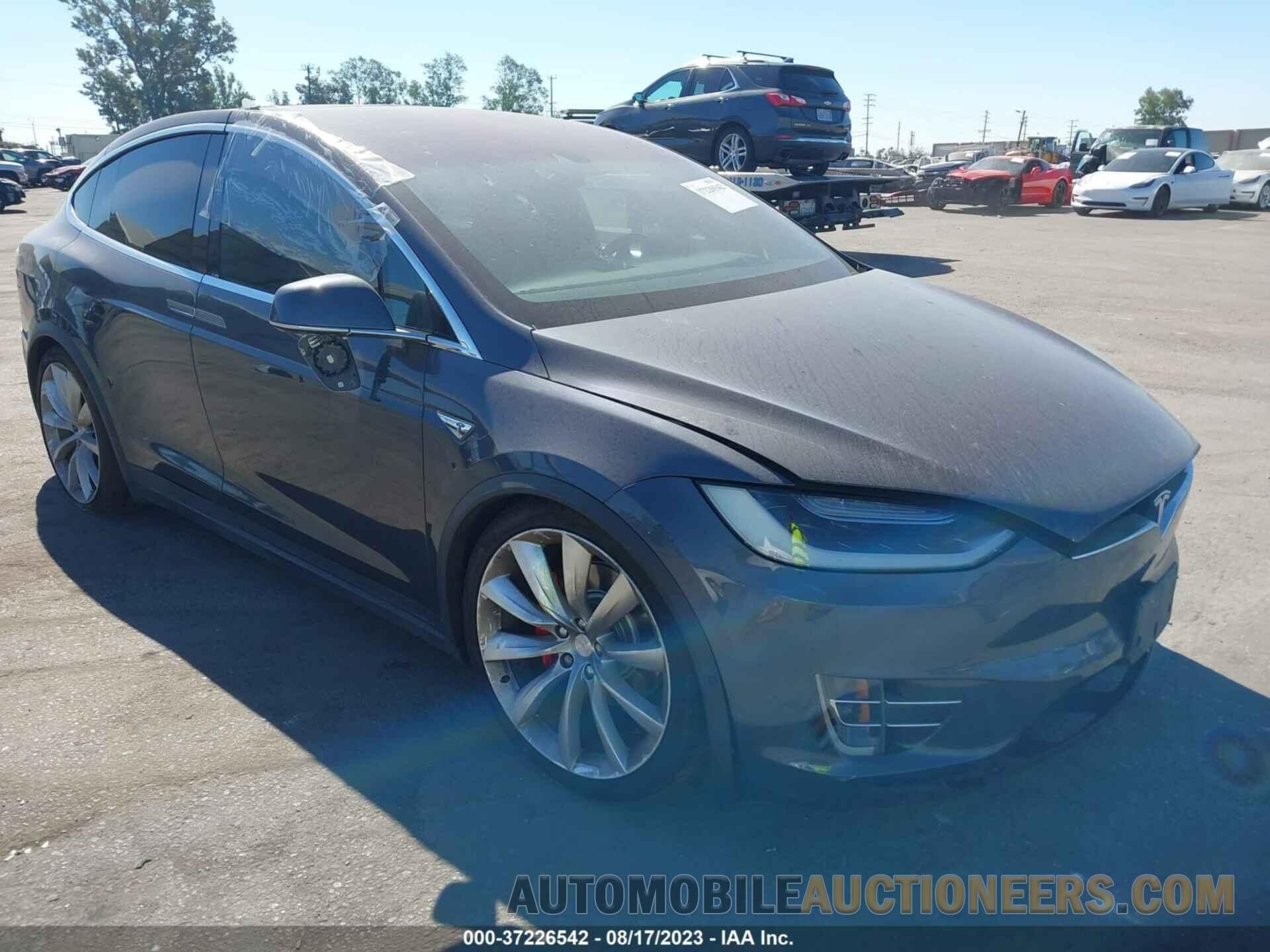 5YJXCAE4XGFS00306 TESLA MODEL X 2016