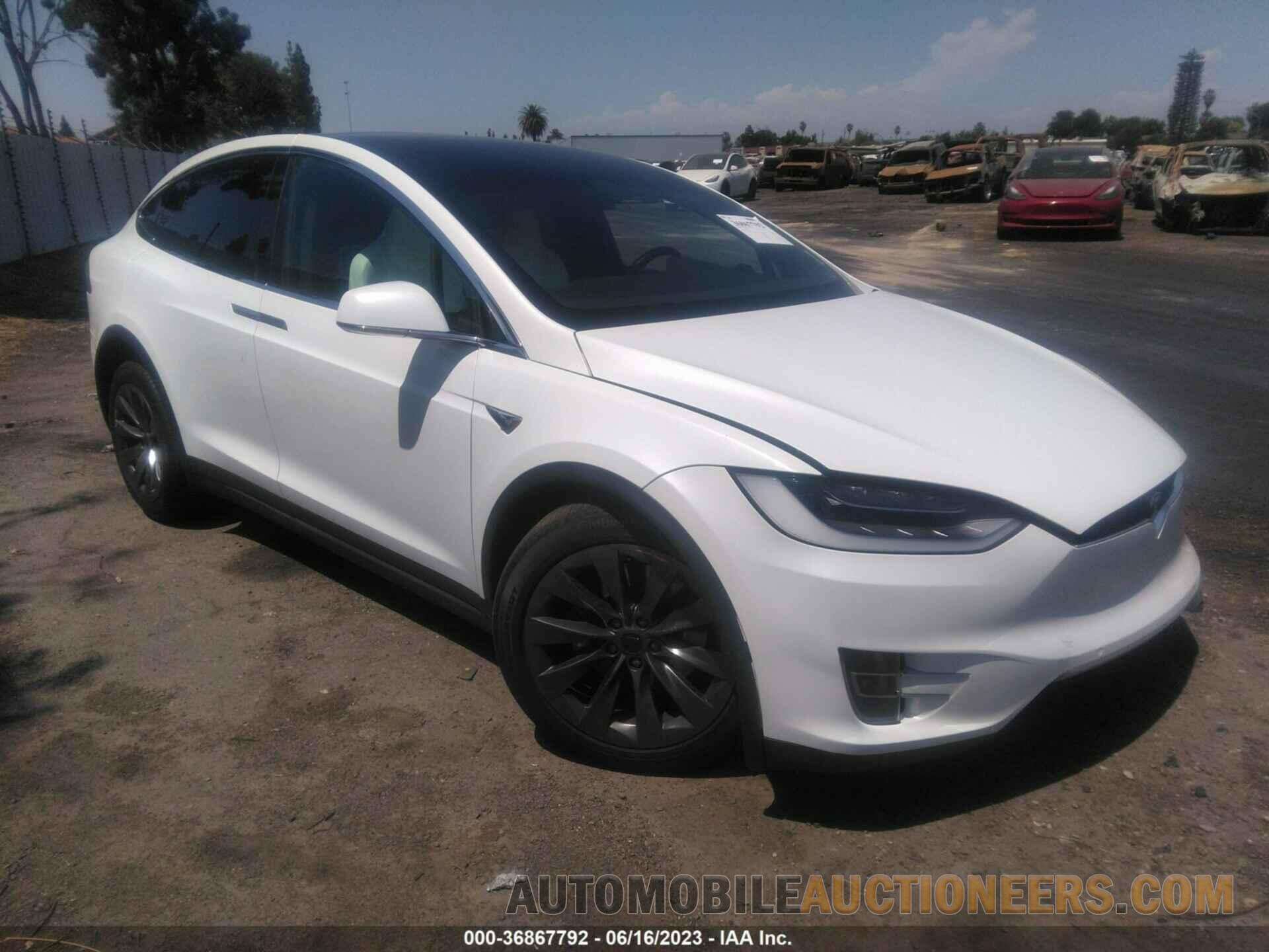 5YJXCBE20JF101151 TESLA MODEL X 2018