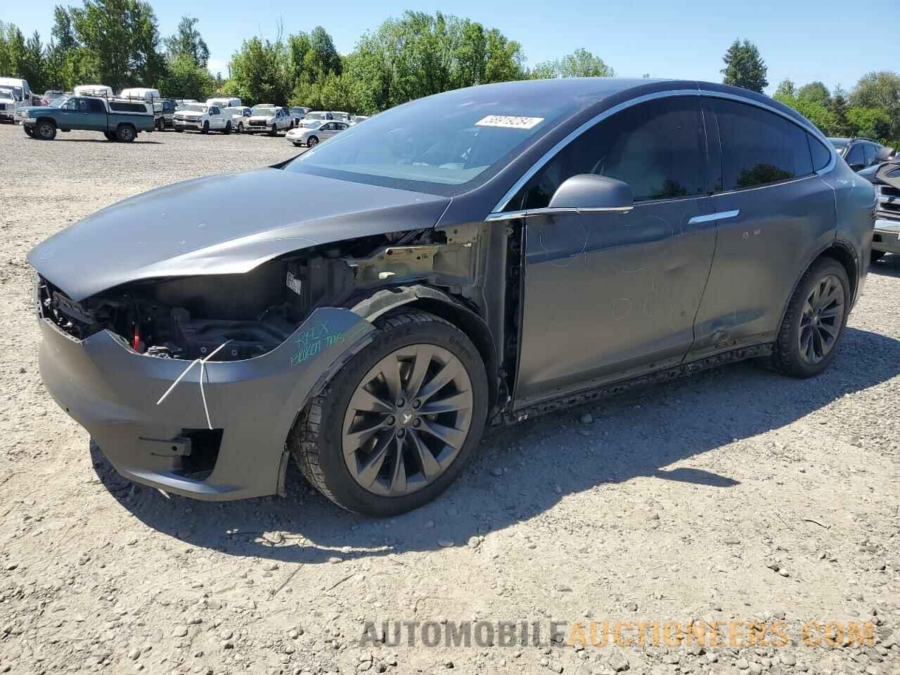 5YJXCBE20JF124607 TESLA MODEL X 2018