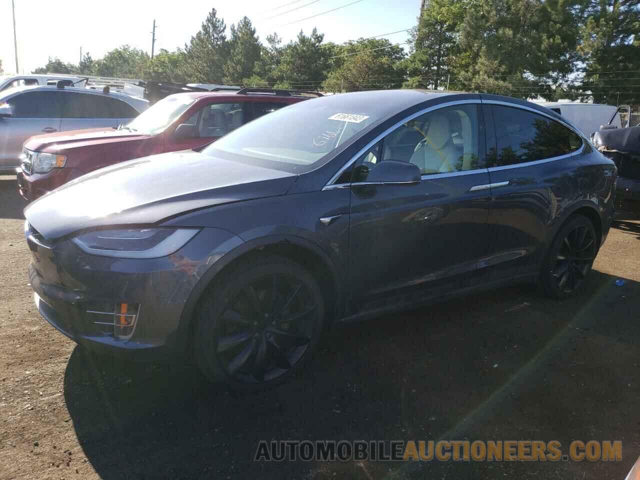 5YJXCBE20JF142699 TESLA MODEL X 2018