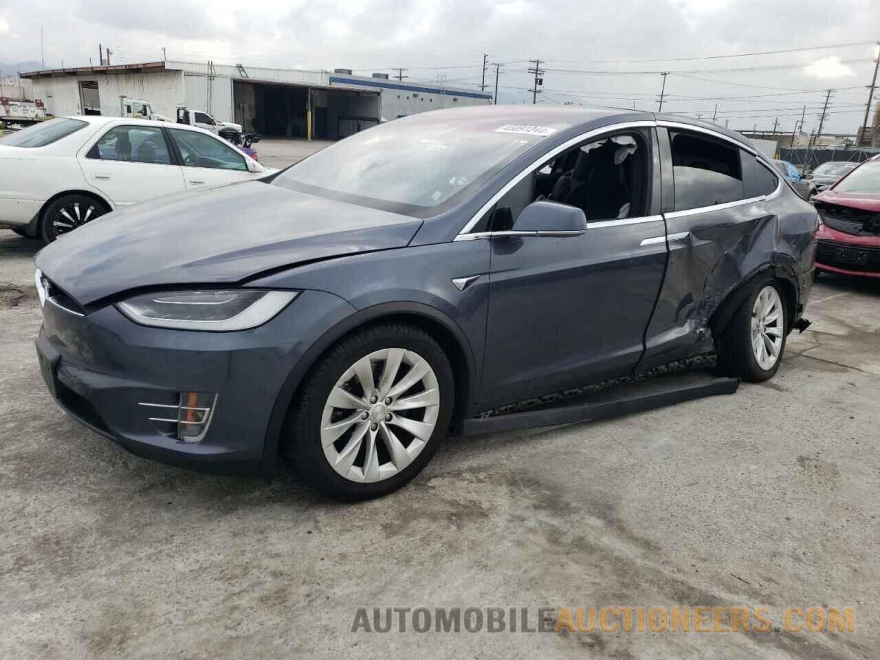 5YJXCBE20KF152036 TESLA MODEL X 2019