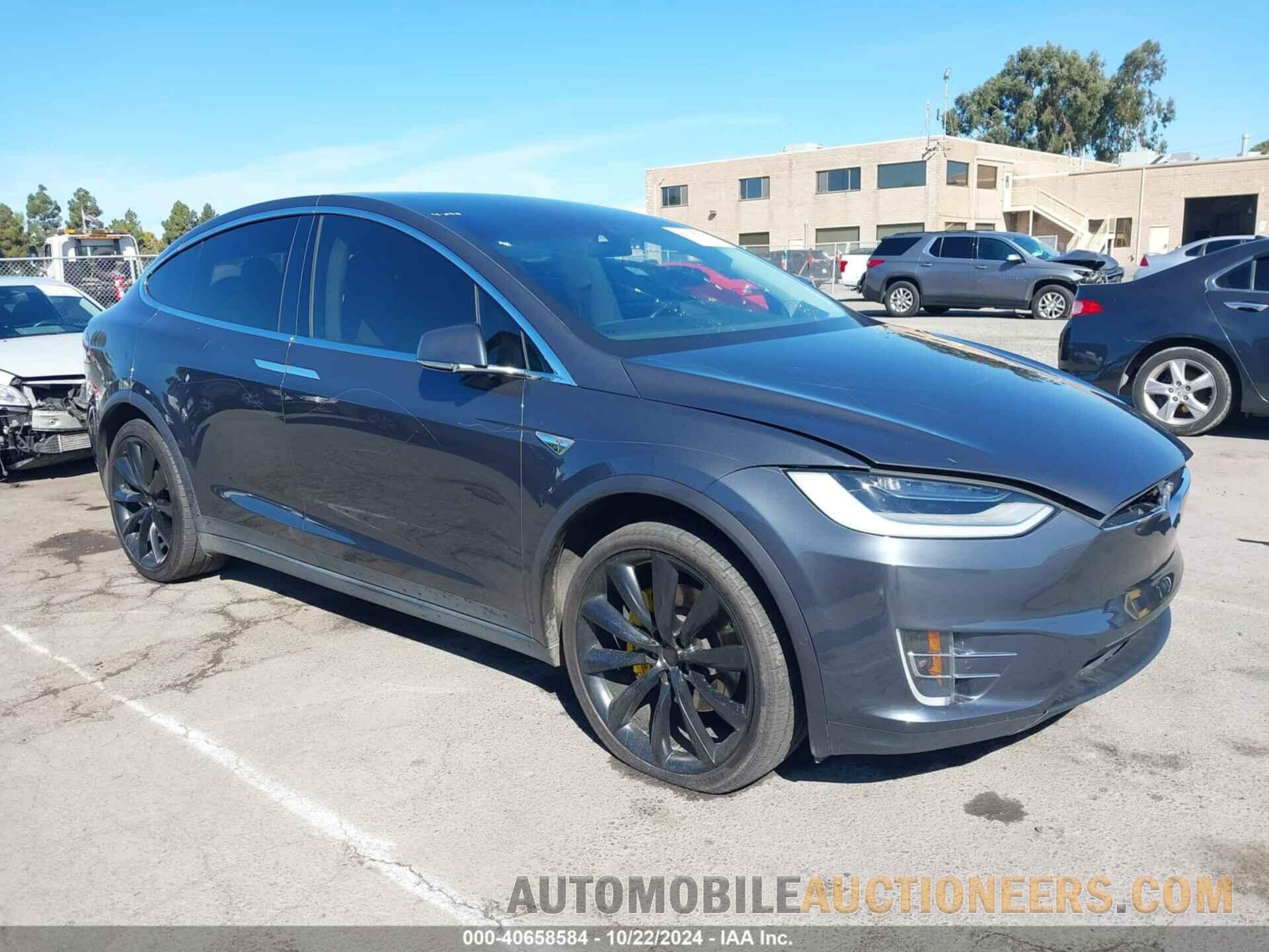 5YJXCBE21GF002637 TESLA MODEL X 2016