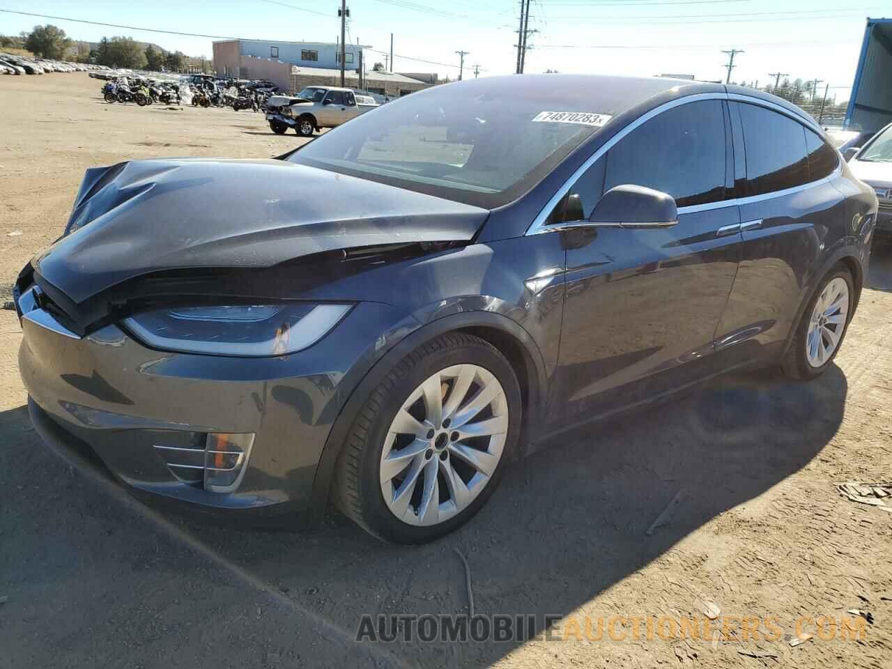 5YJXCBE21GF012892 TESLA MODEL X 2016