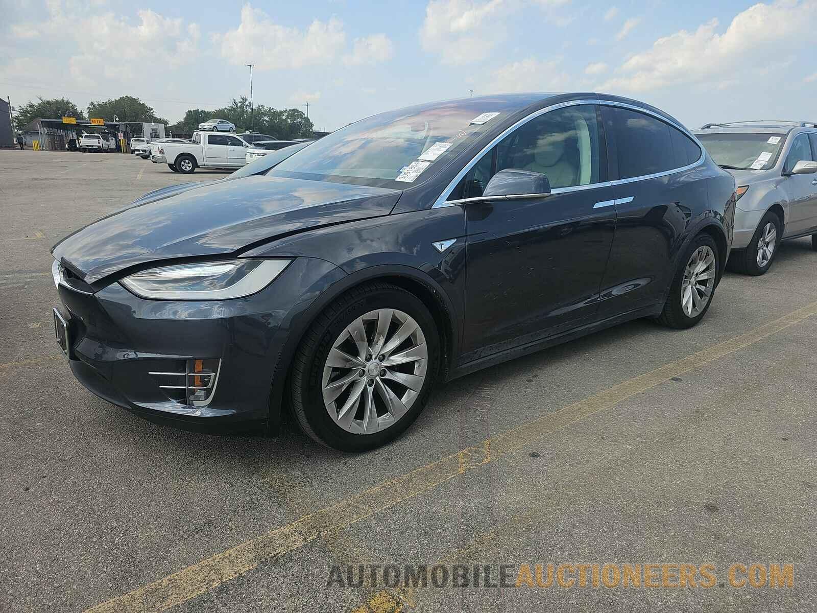 5YJXCBE21GF014500 Tesla Model X 2016