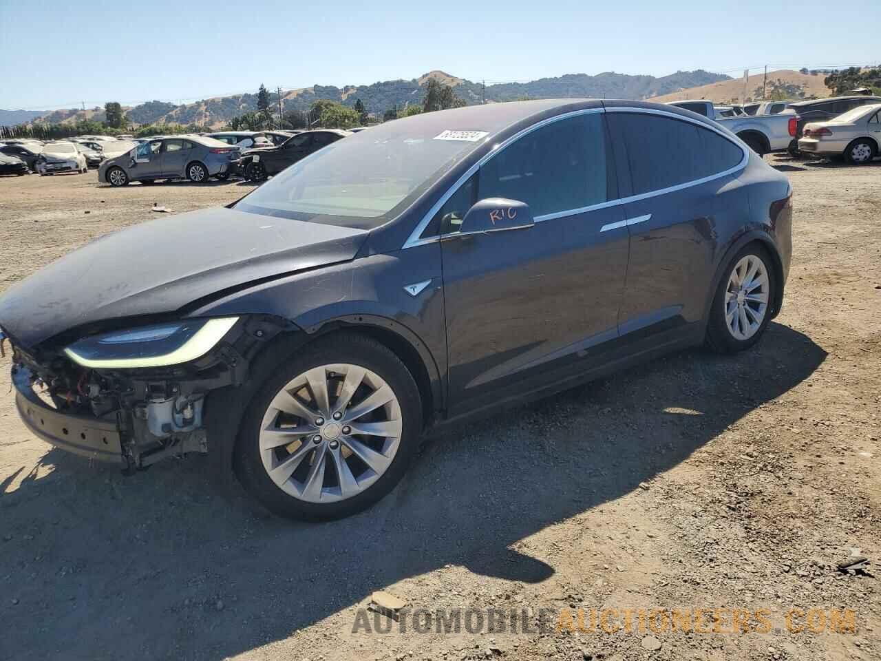 5YJXCBE21GF019647 TESLA MODEL X 2016