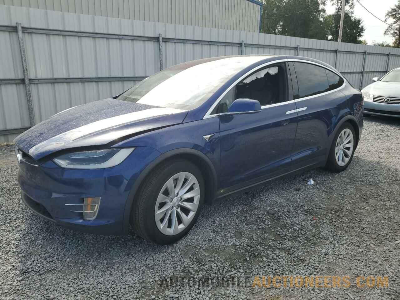 5YJXCBE21HF040175 TESLA MODEL X 2017