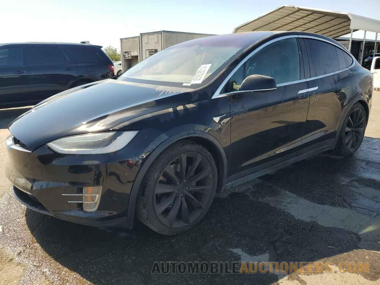 5YJXCBE21HF068347 TESLA MODEL X 2017