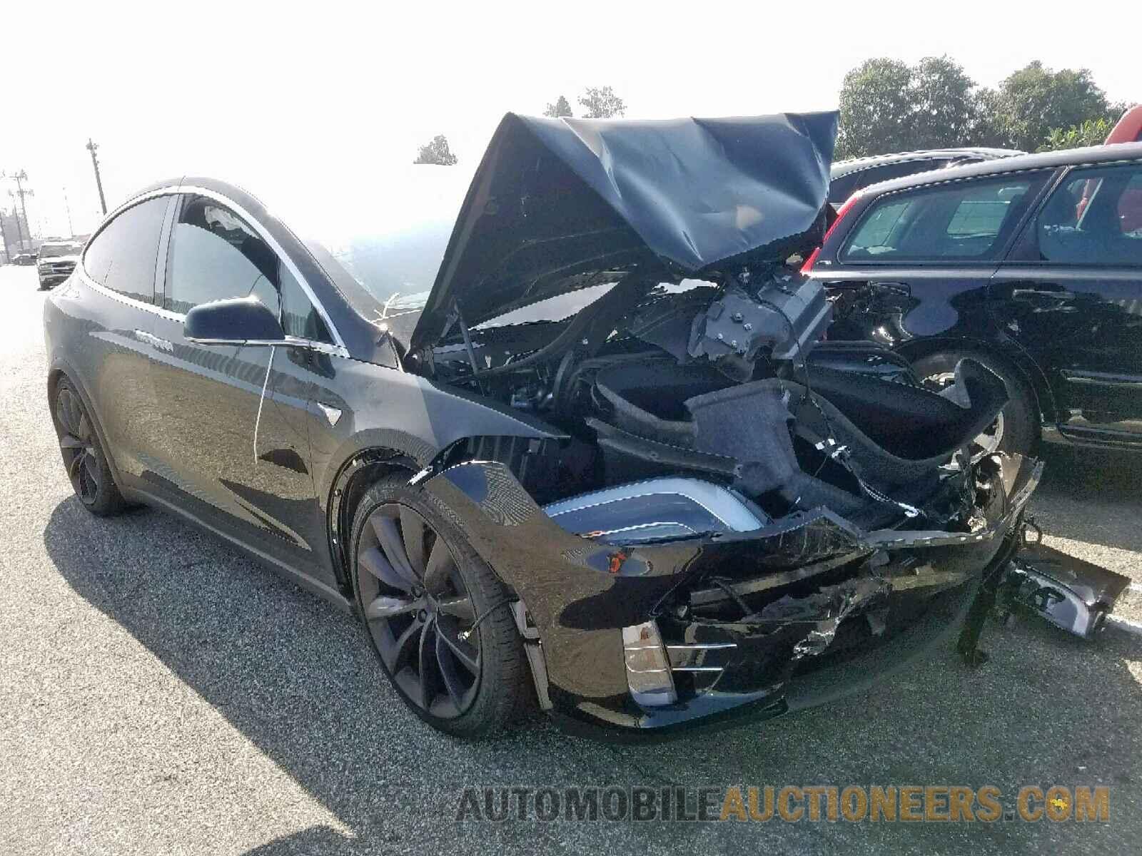 5YJXCBE21KF182758 TESLA MODEL X 2019