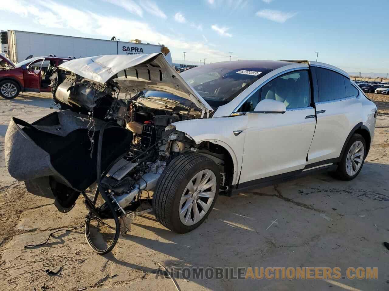 5YJXCBE21LF238246 TESLA MODEL X 2020