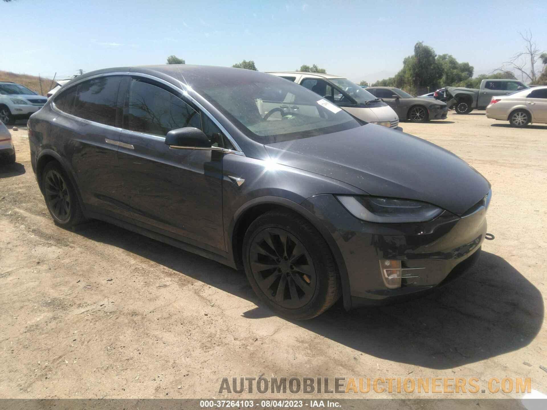 5YJXCBE21LF249490 TESLA MODEL X 2020