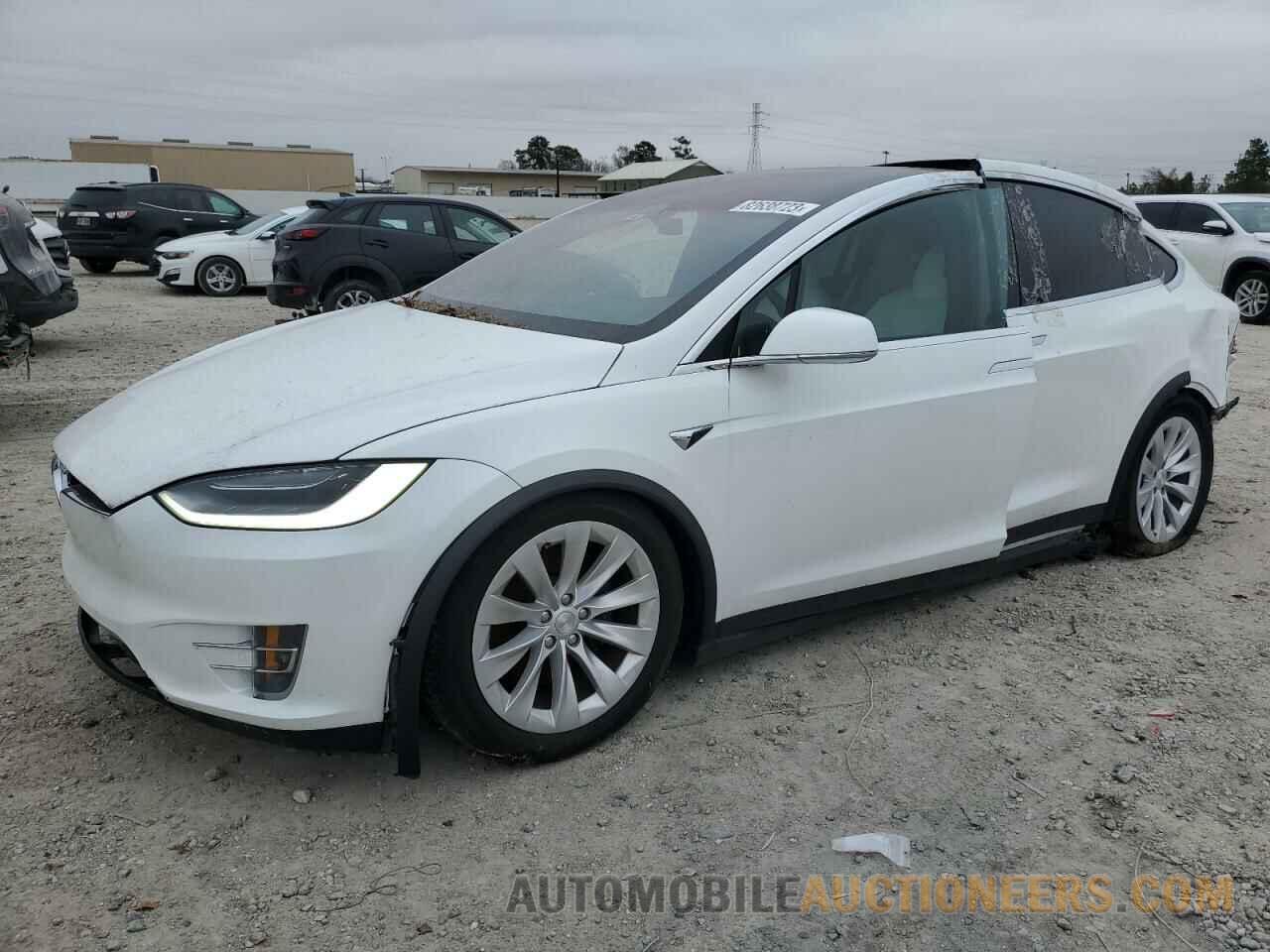 5YJXCBE21MF322567 TESLA MODEL X 2021