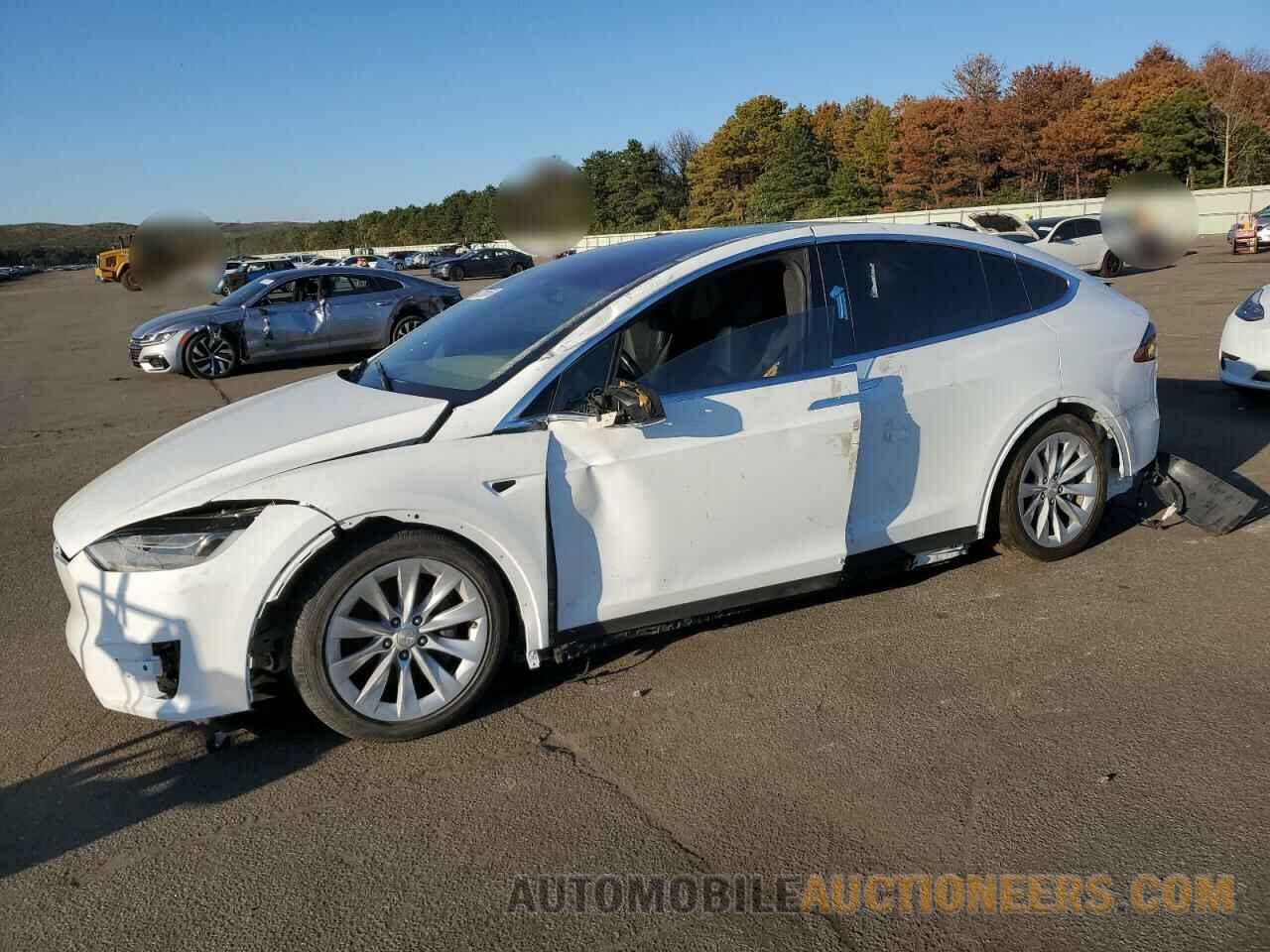 5YJXCBE22GF018023 TESLA MODEL X 2016