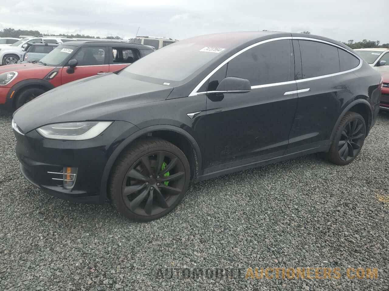 5YJXCBE22JF087723 TESLA MODEL X 2018