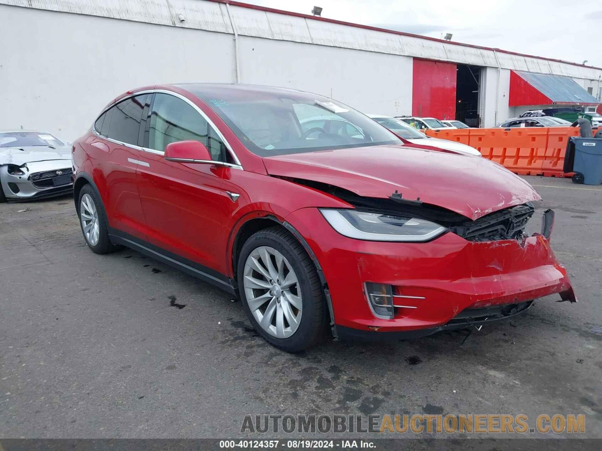 5YJXCBE22JF114760 TESLA MODEL X 2018