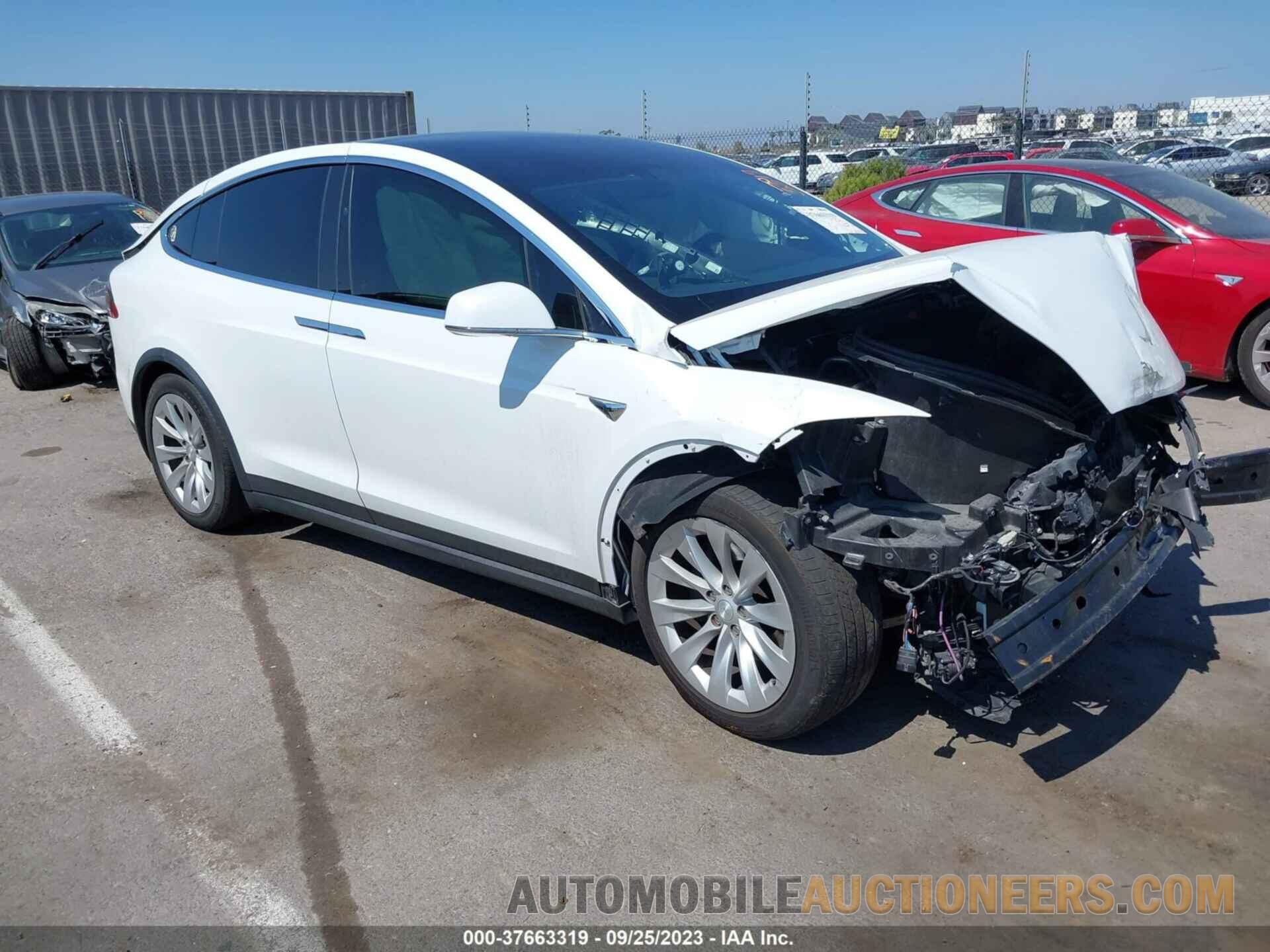 5YJXCBE22JF116931 TESLA MODEL X 2018