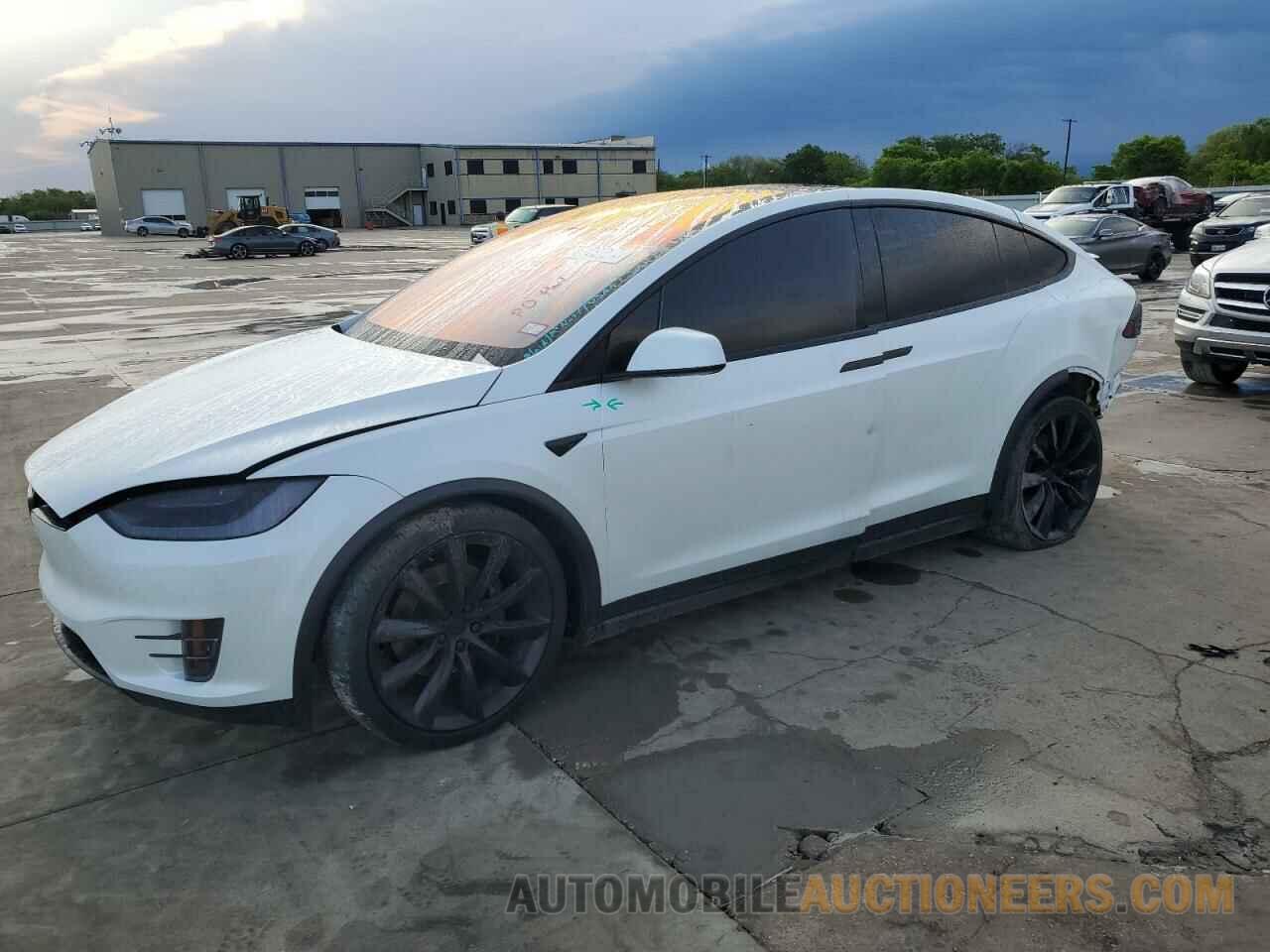 5YJXCBE22KF153186 TESLA MODEL X 2019