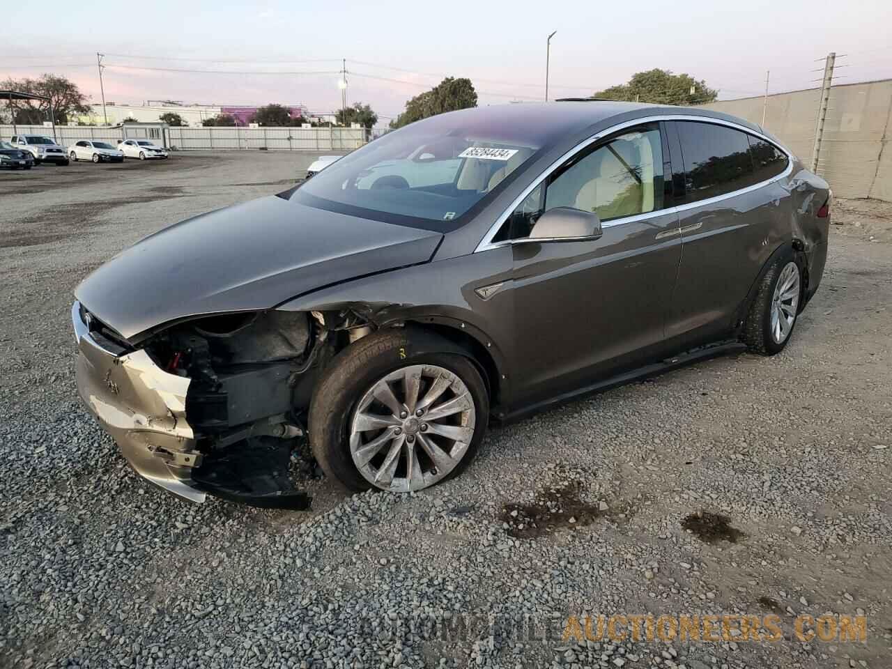 5YJXCBE23GF009119 TESLA MODEL X 2016