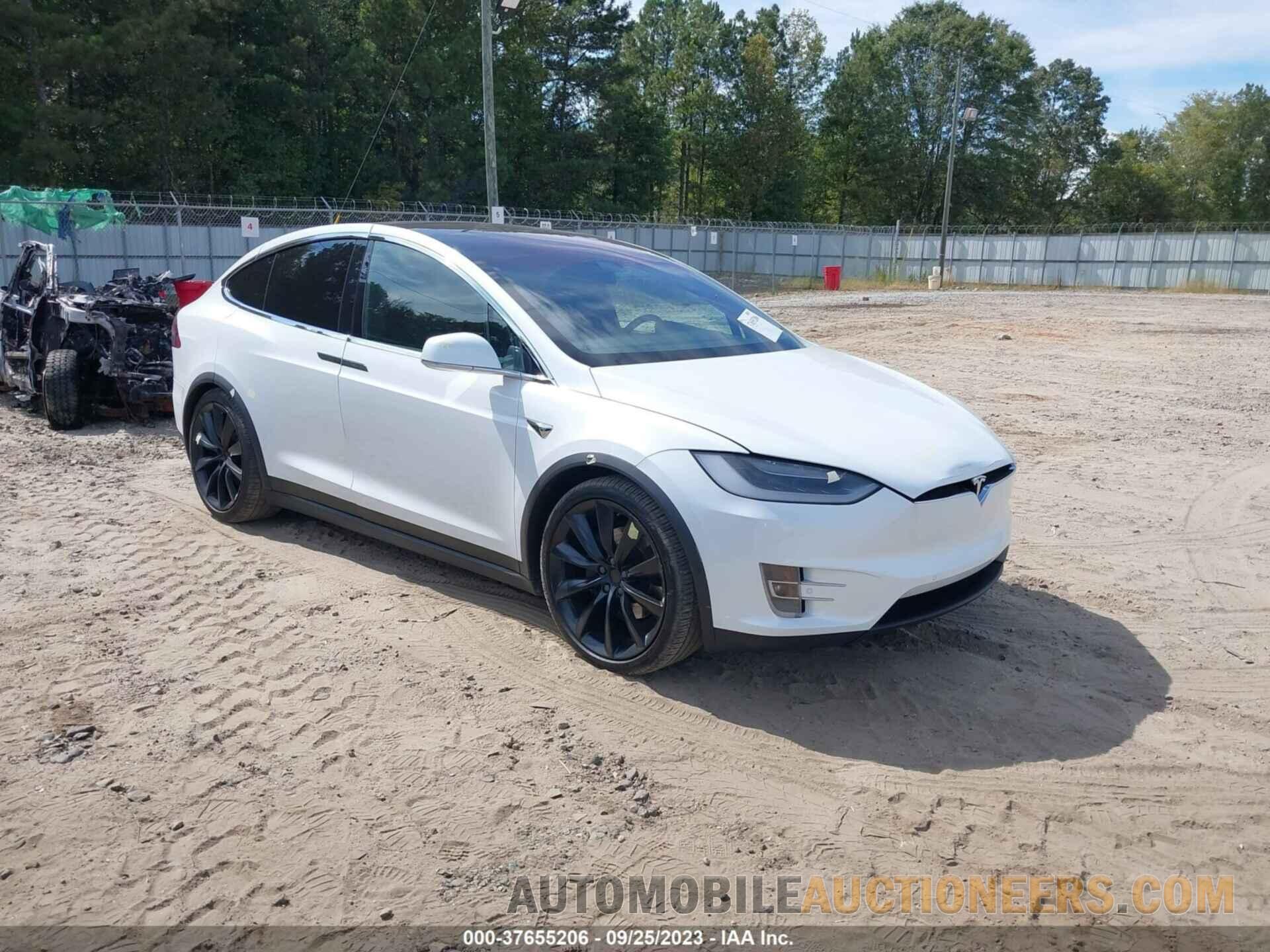 5YJXCBE23JF111544 TESLA MODEL X 2018