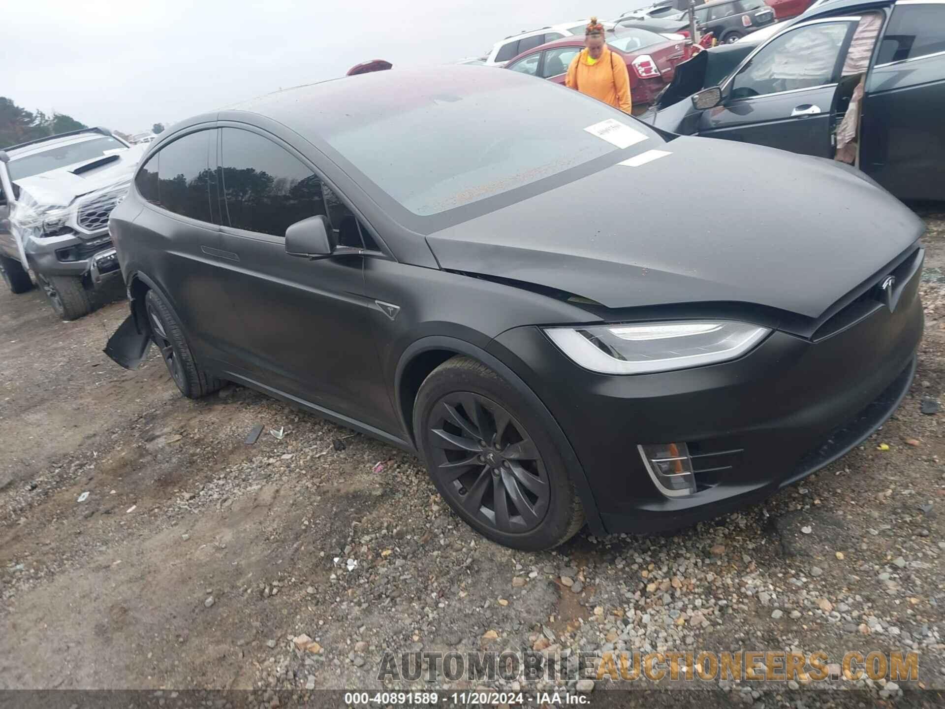 5YJXCBE24GF007086 TESLA MODEL X 2016