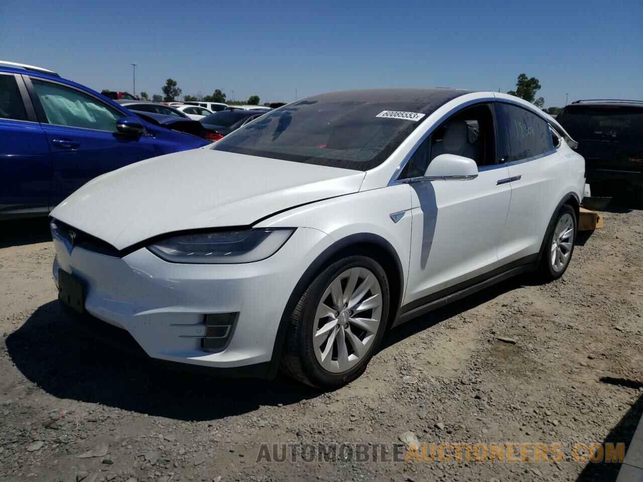 5YJXCBE24GF012949 TESLA MODEL X 2016