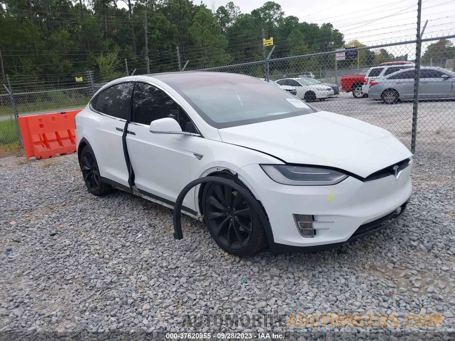 5YJXCBE24GF020601 TESLA MODEL X 2016