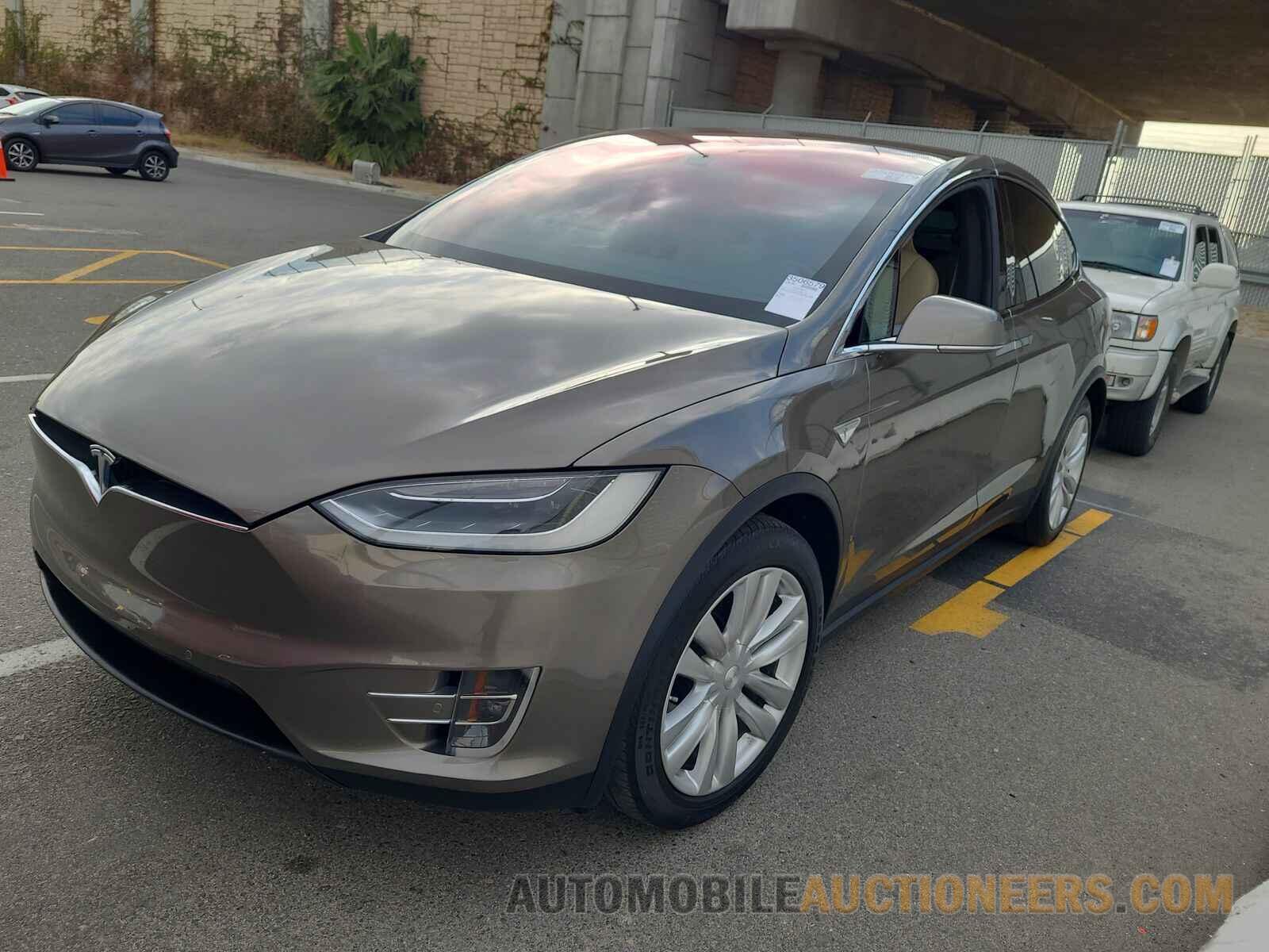 5YJXCBE24GF021828 Tesla Model X 2016