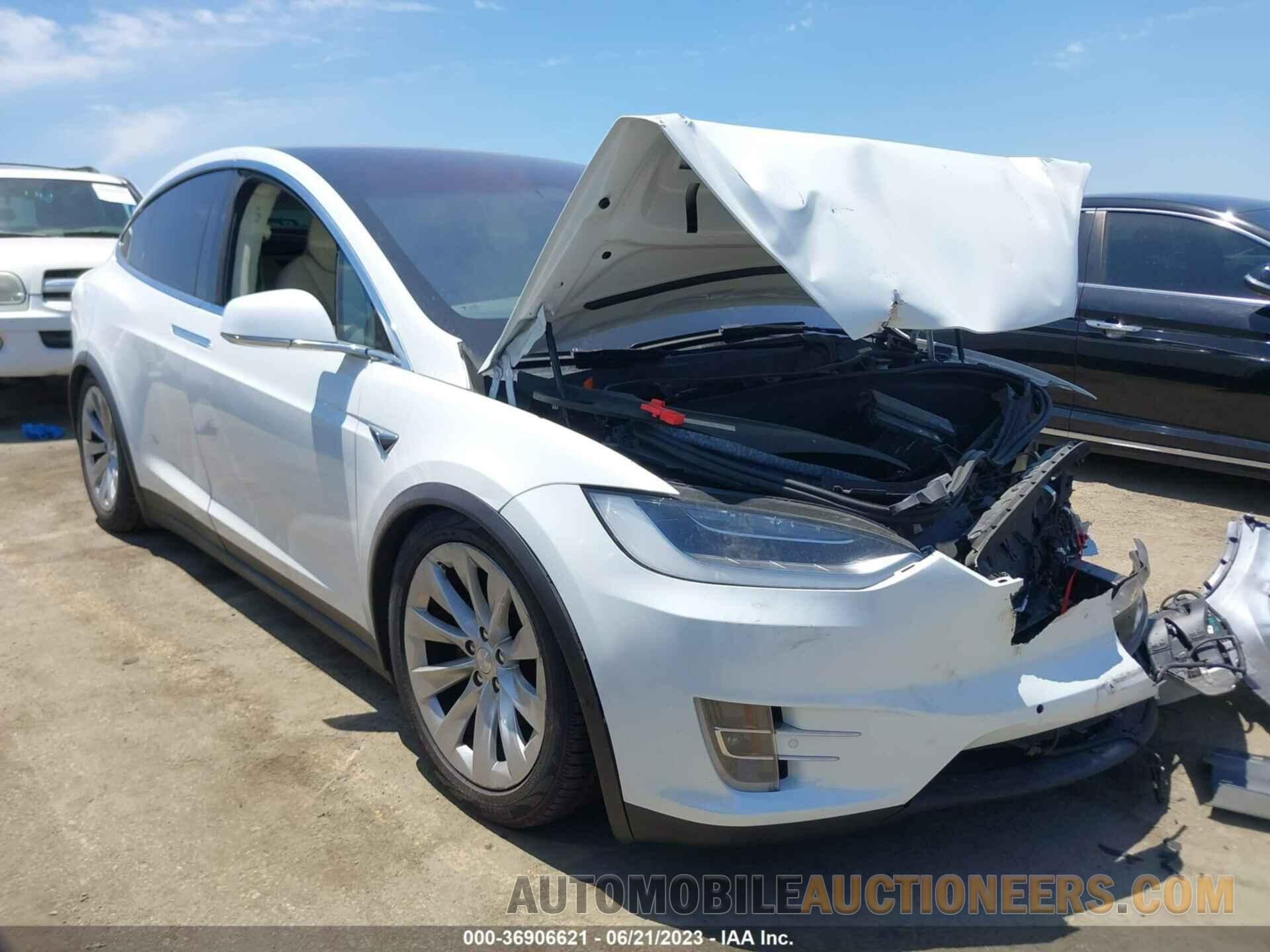 5YJXCBE24GF031050 TESLA MODEL X 2016