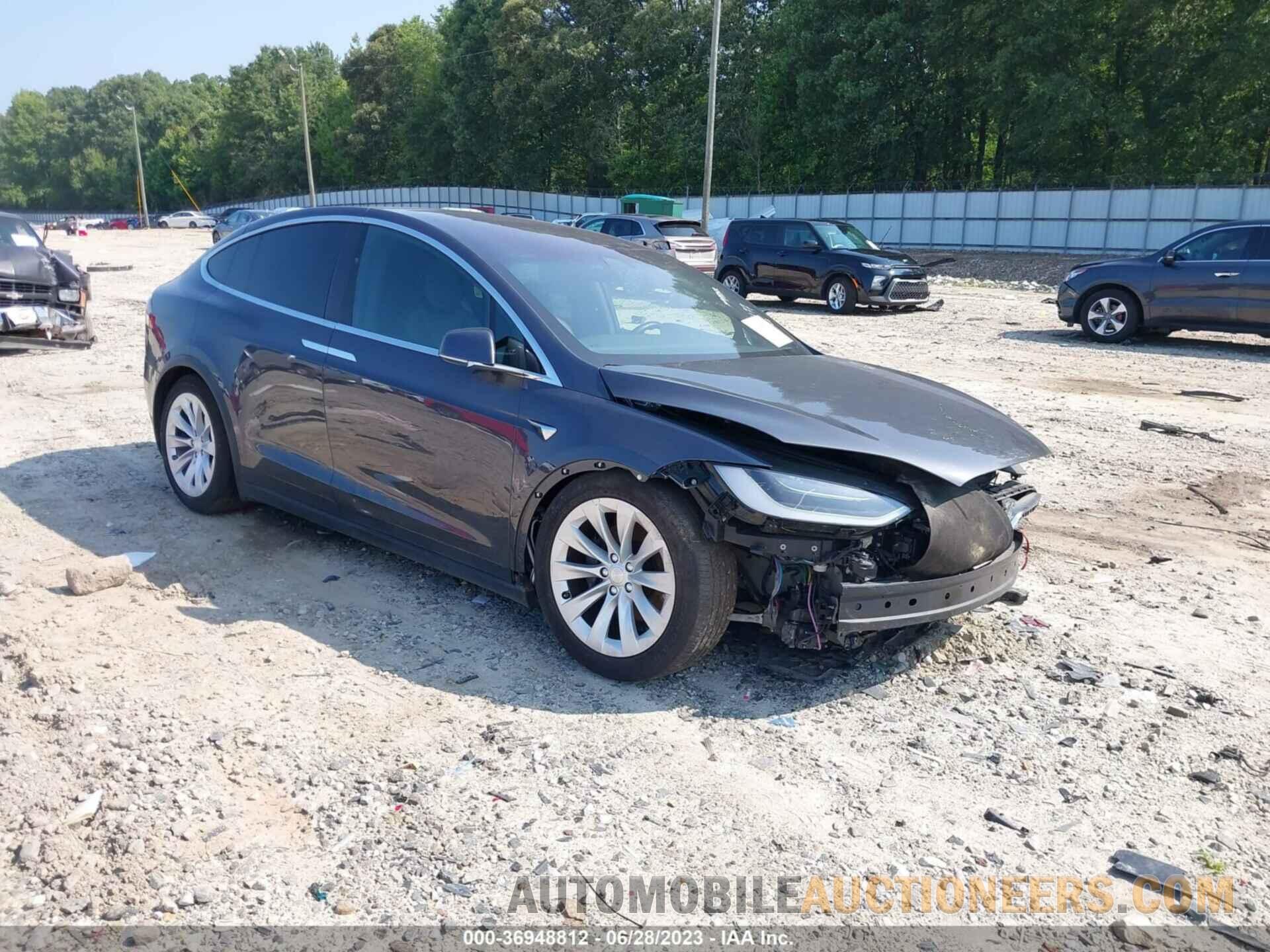 5YJXCBE24JF092177 TESLA MODEL X 2018