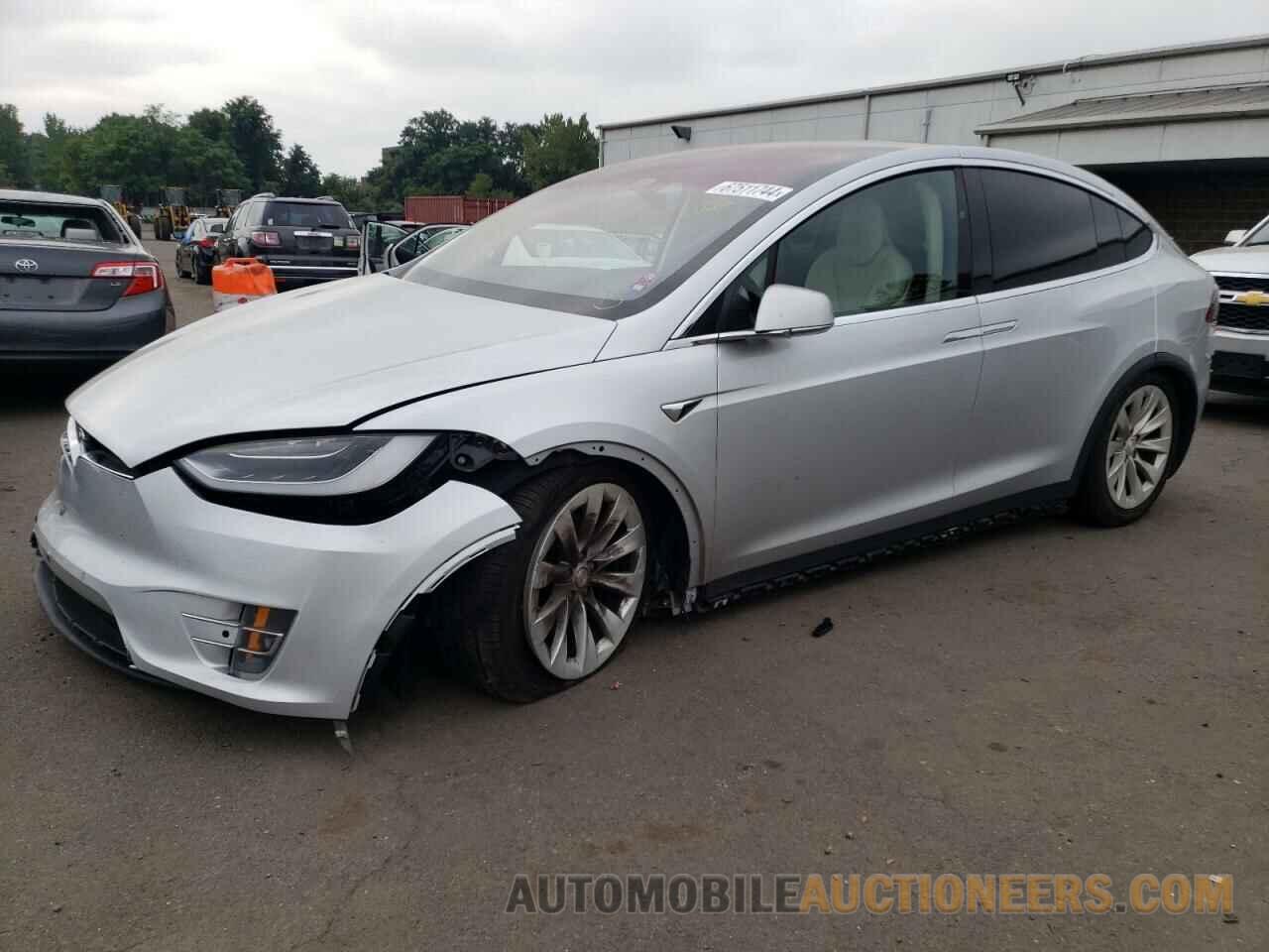 5YJXCBE24JF103310 TESLA MODEL X 2018