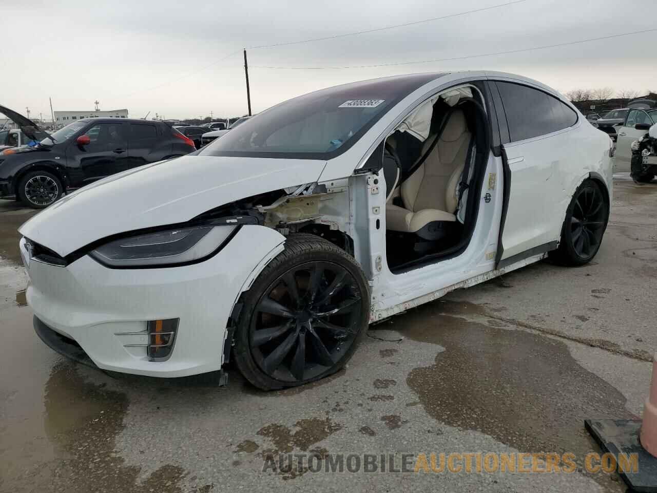 5YJXCBE24KF185136 TESLA MODEL X 2019