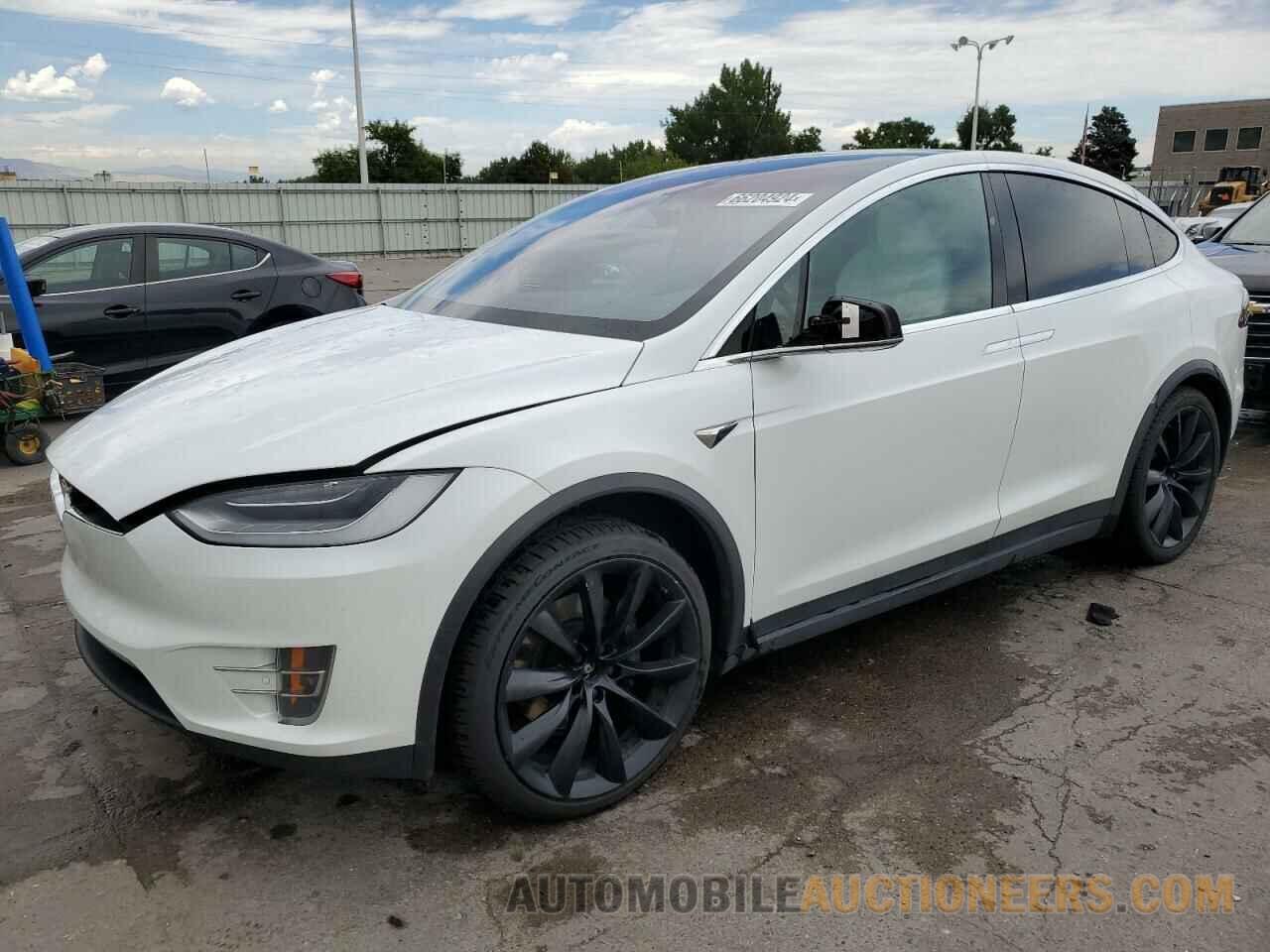 5YJXCBE24LF297355 TESLA MODEL X 2020