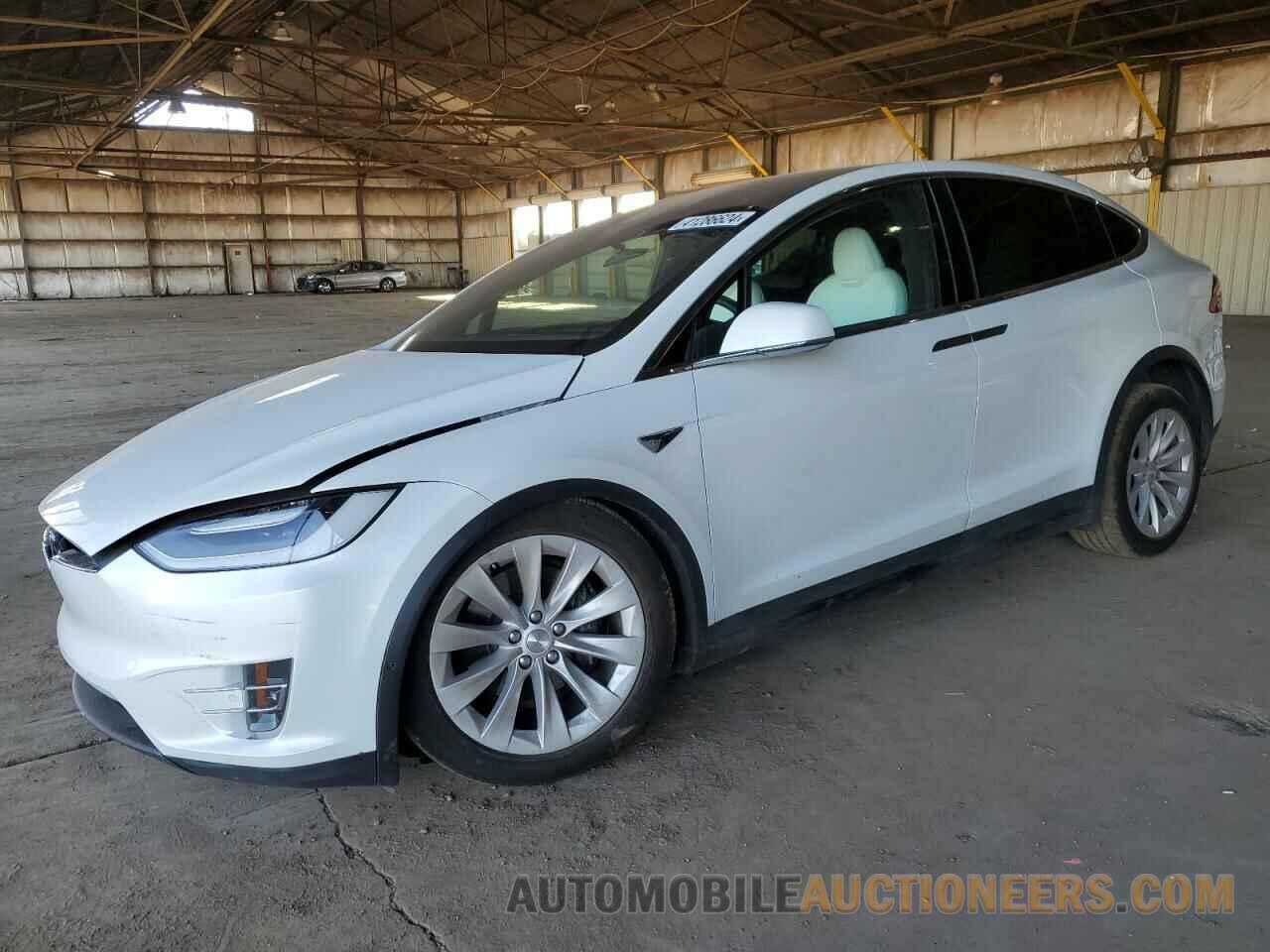 5YJXCBE24MF323356 TESLA MODEL X 2021