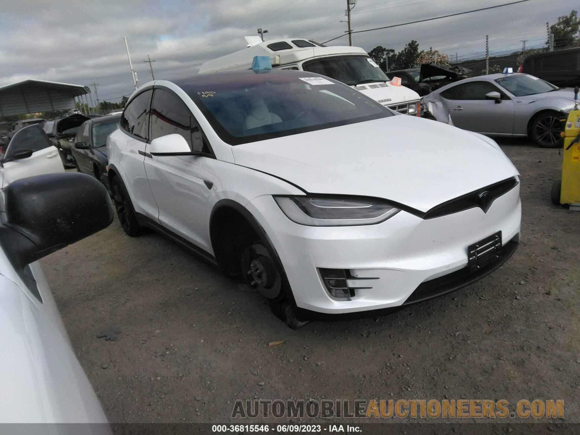 5YJXCBE25GF005122 TESLA MODEL X 2016