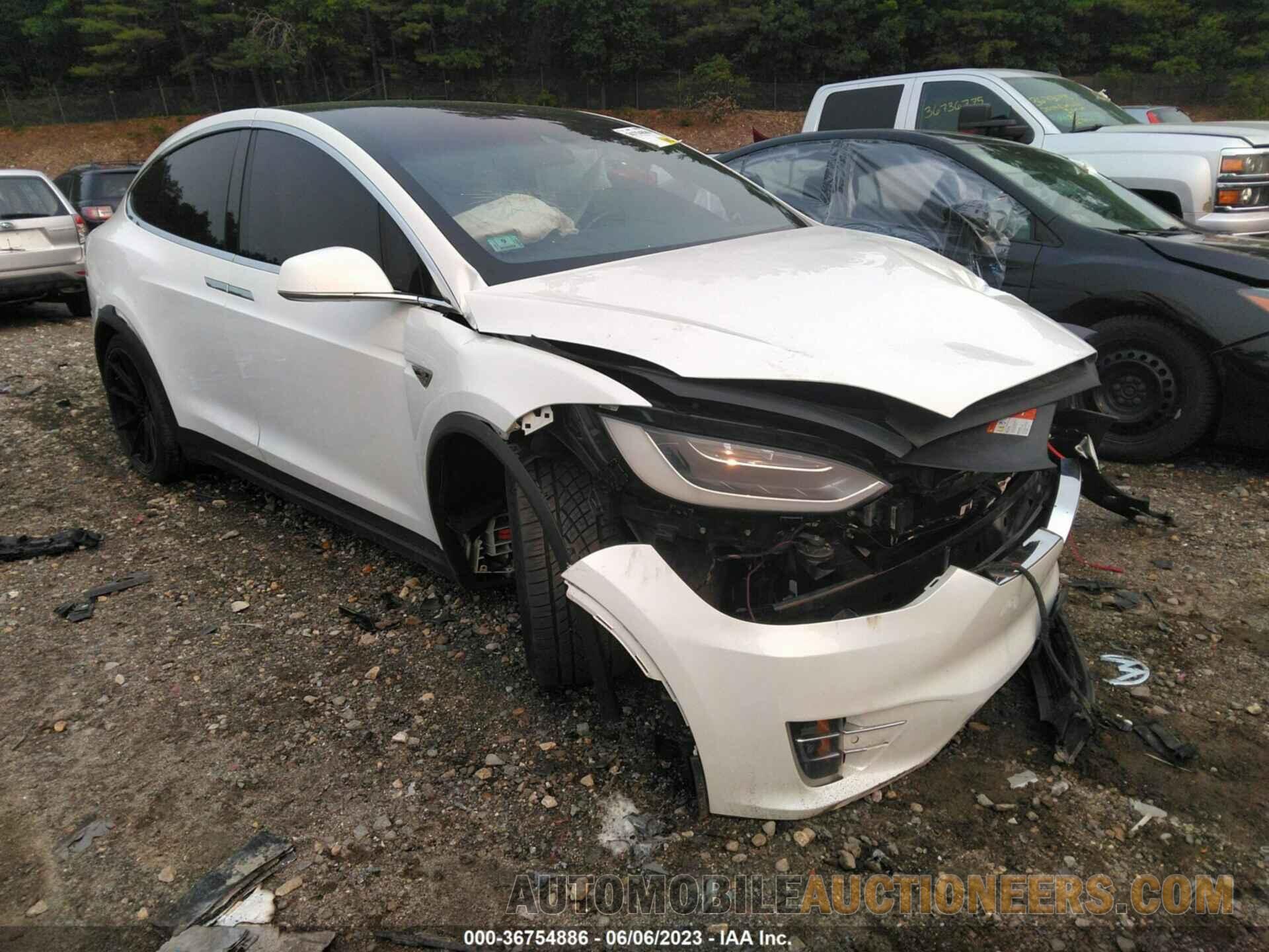 5YJXCBE25GF012314 TESLA MODEL X 2016