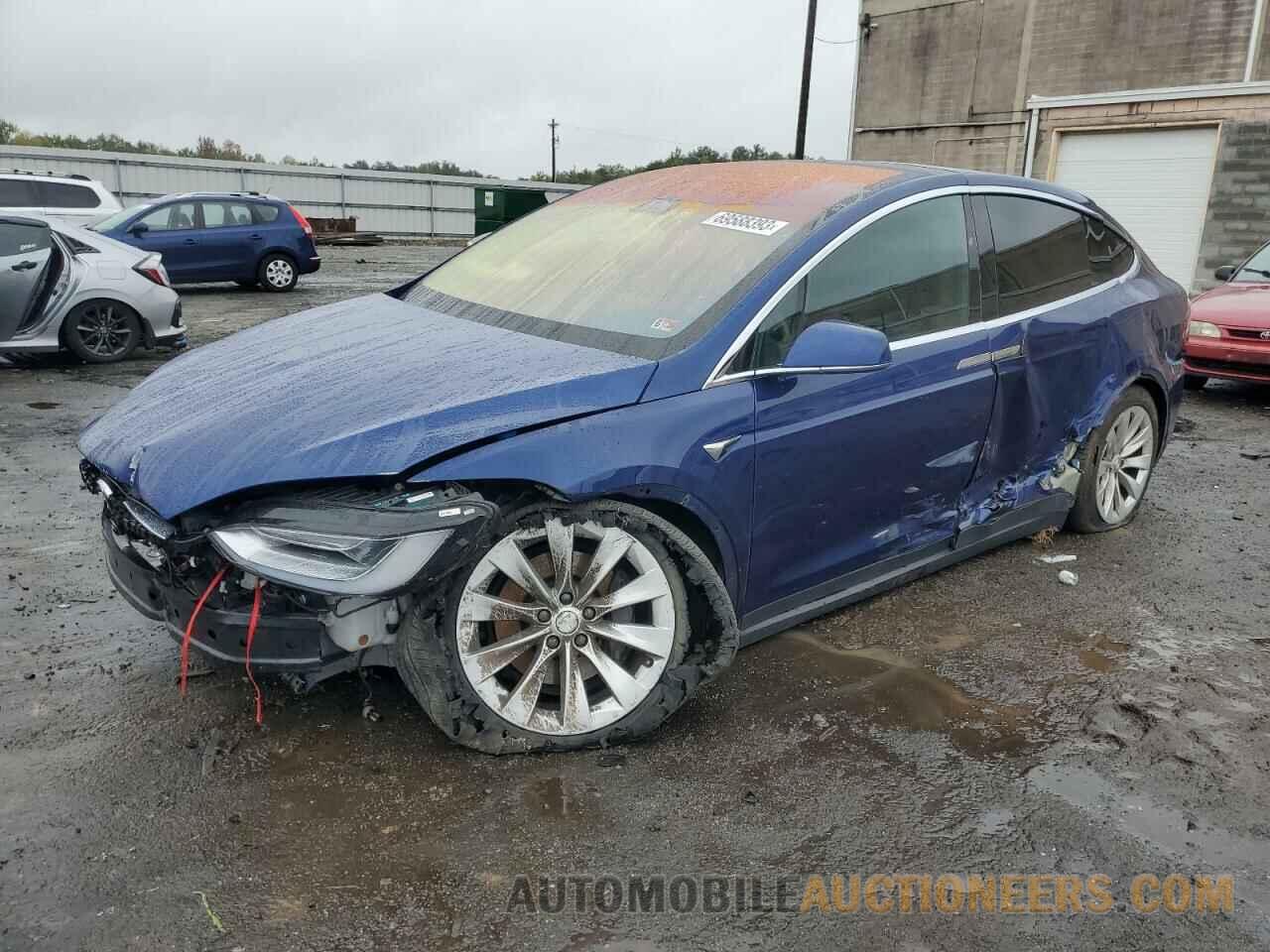 5YJXCBE25HF029616 TESLA MODEL X 2017